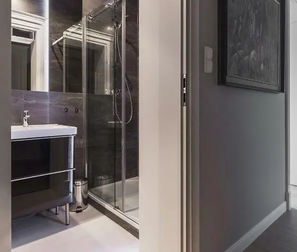 Location Appartamento *