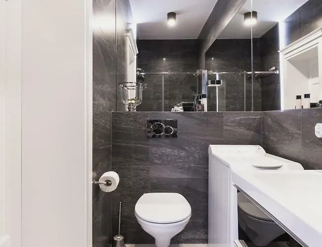 Location Appartamento *